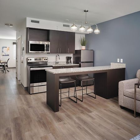 Stayapt Suites Pensacola-Uwf/Florida Hospital Area Ferry Pass 外观 照片