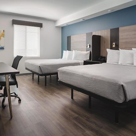 Stayapt Suites Pensacola-Uwf/Florida Hospital Area Ferry Pass 外观 照片