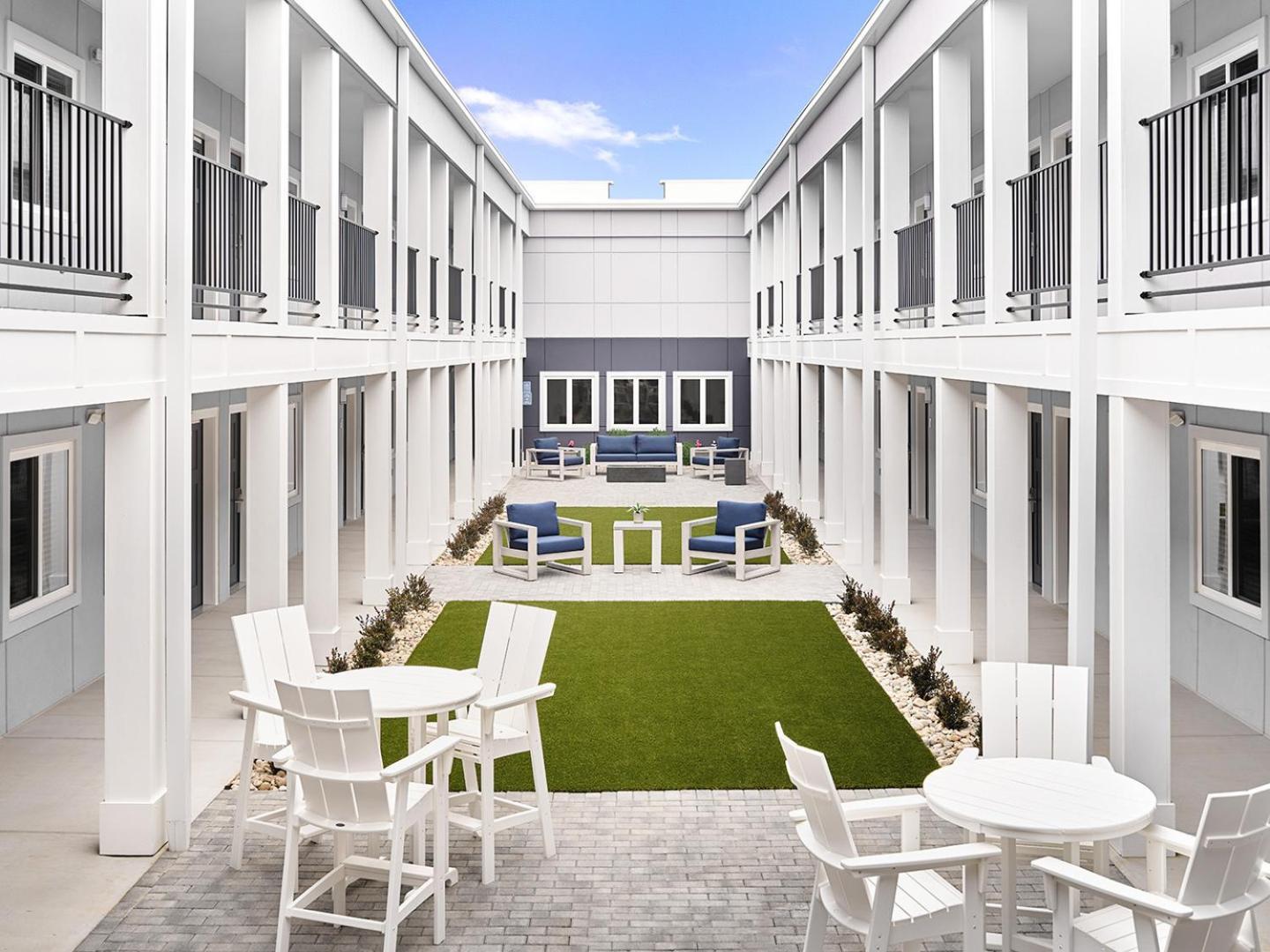 Stayapt Suites Pensacola-Uwf/Florida Hospital Area Ferry Pass 外观 照片